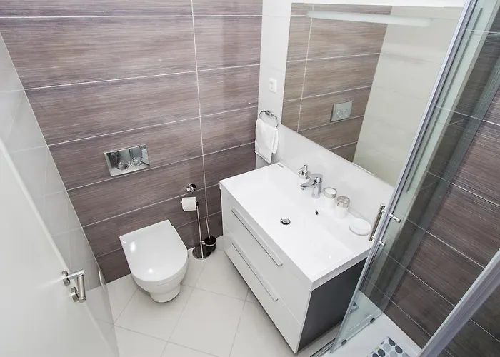 & Ivan Гостевой дом Шибеник